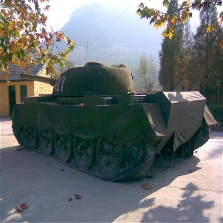 靖远大型充气坦克